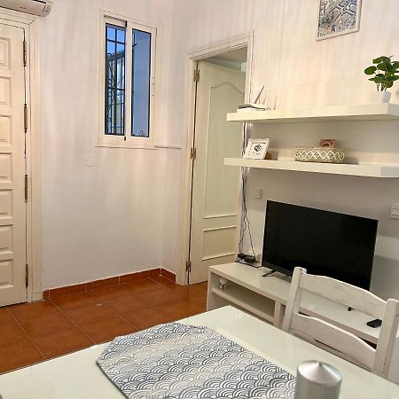 Iyourbasics Lovely Apartment Hinestrosa 23 Free Wifi&Ac Málaga Exteriör bild