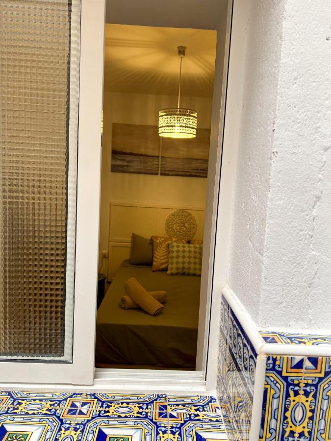 Iyourbasics Lovely Apartment Hinestrosa 23 Free Wifi&Ac Málaga Exteriör bild