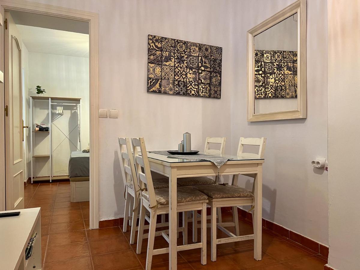 Iyourbasics Lovely Apartment Hinestrosa 23 Free Wifi&Ac Málaga Exteriör bild
