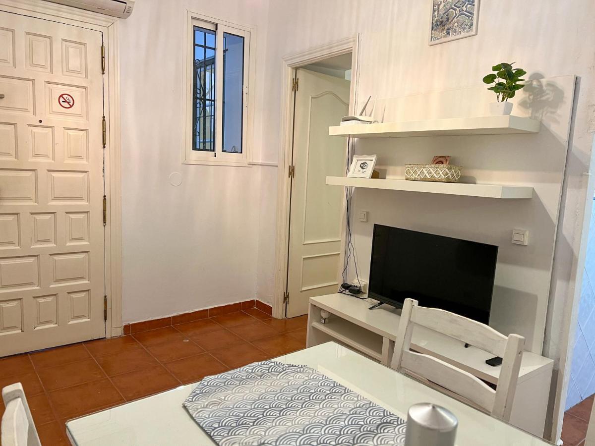 Iyourbasics Lovely Apartment Hinestrosa 23 Free Wifi&Ac Málaga Exteriör bild
