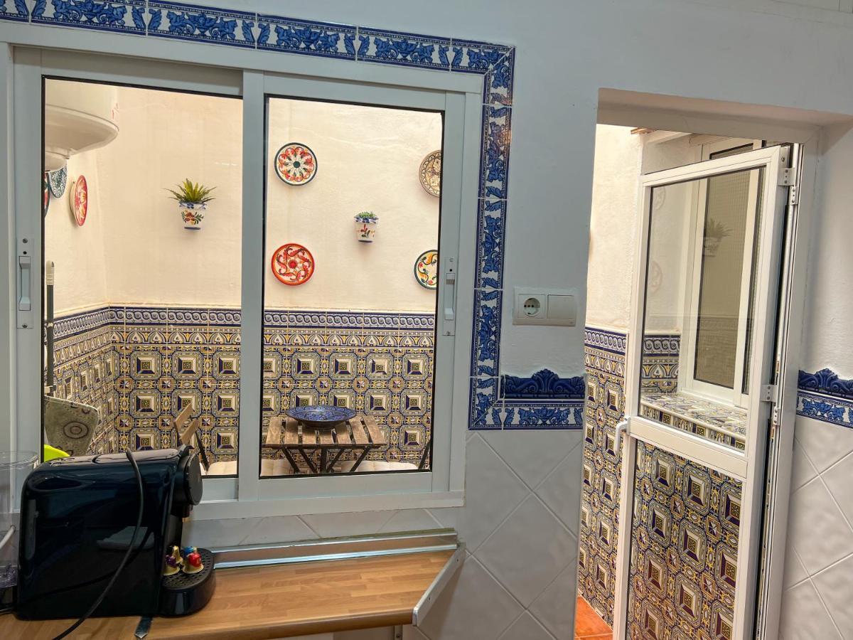 Iyourbasics Lovely Apartment Hinestrosa 23 Free Wifi&Ac Málaga Exteriör bild