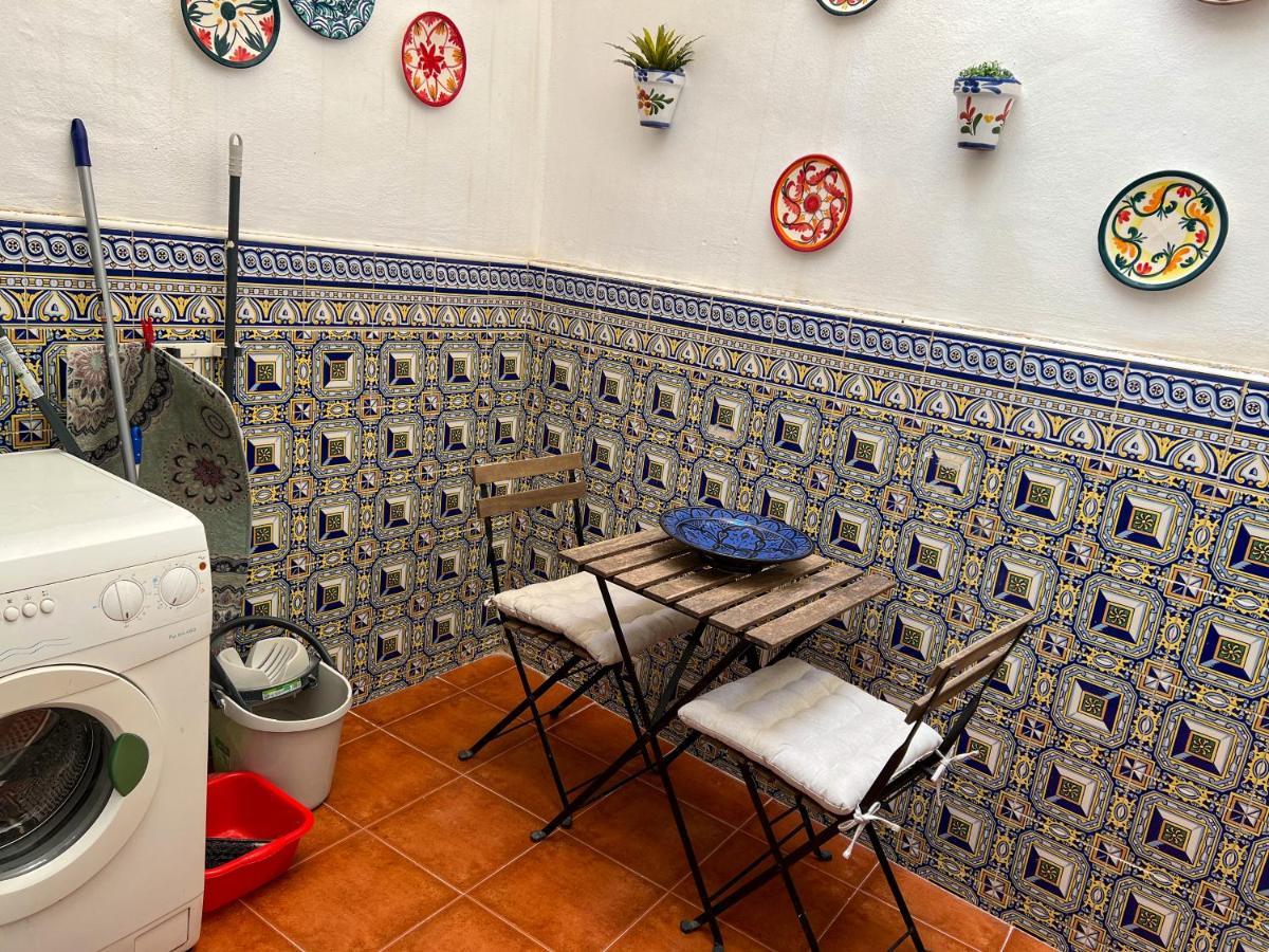 Iyourbasics Lovely Apartment Hinestrosa 23 Free Wifi&Ac Málaga Exteriör bild