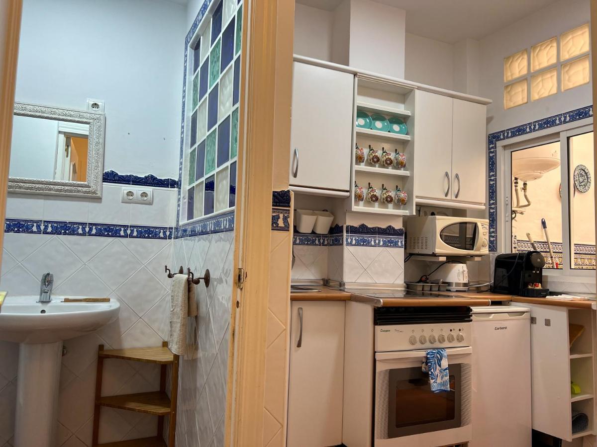 Iyourbasics Lovely Apartment Hinestrosa 23 Free Wifi&Ac Málaga Exteriör bild