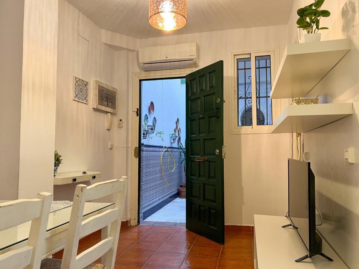 Iyourbasics Lovely Apartment Hinestrosa 23 Free Wifi&Ac Málaga Exteriör bild
